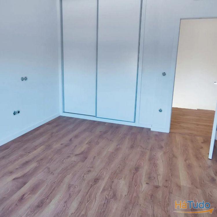 Moradia geminada, recuperada, para venda, Lousada - Cristelos, Boim e Ordem Moradia geminada, recuperada, para venda, Lousada - Cristelos, Boim e Ordem