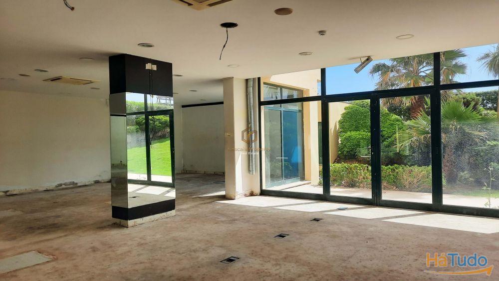 Espao comercial 2300 m2 na Marginal, Parede
