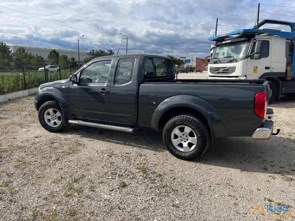 Nissan Navara 2.5 DCI King CAB 4WD Nissan Navara 2.5 DCI King CAB 4WD