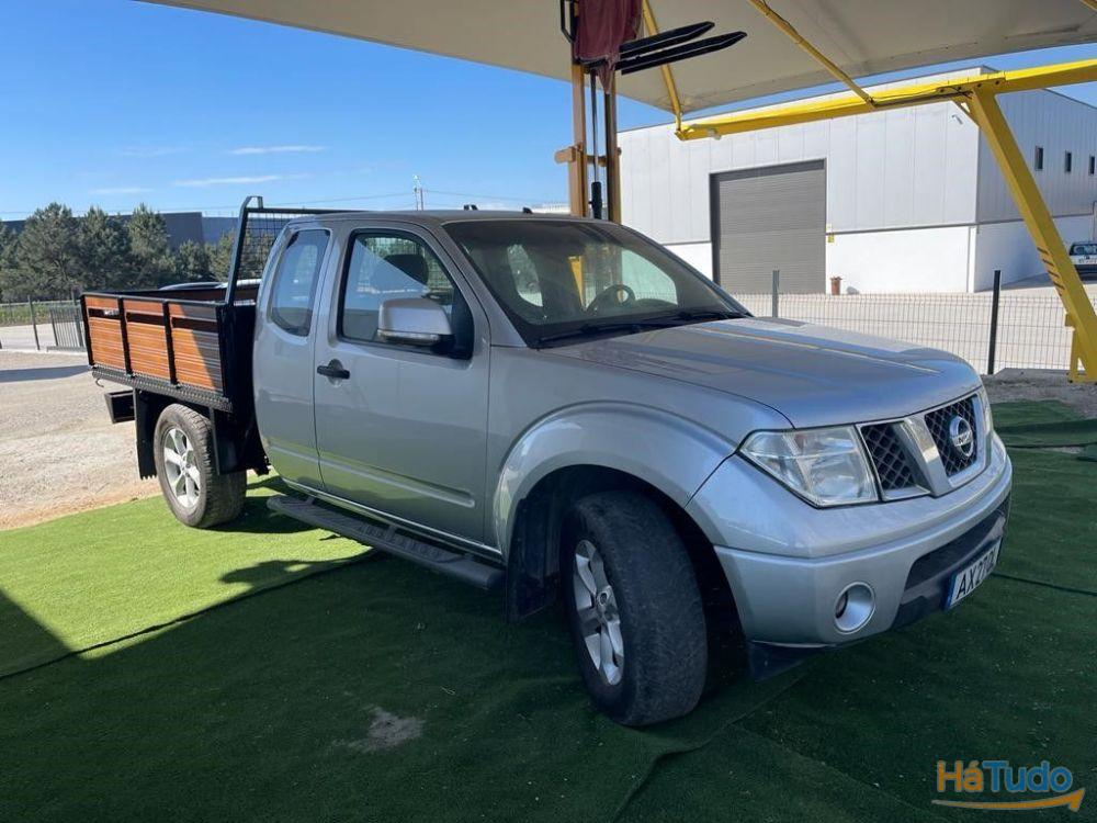Nissan Navara 2.5 DCI King CAB 4WD Nissan Navara 2.5 DCI King CAB 4WD