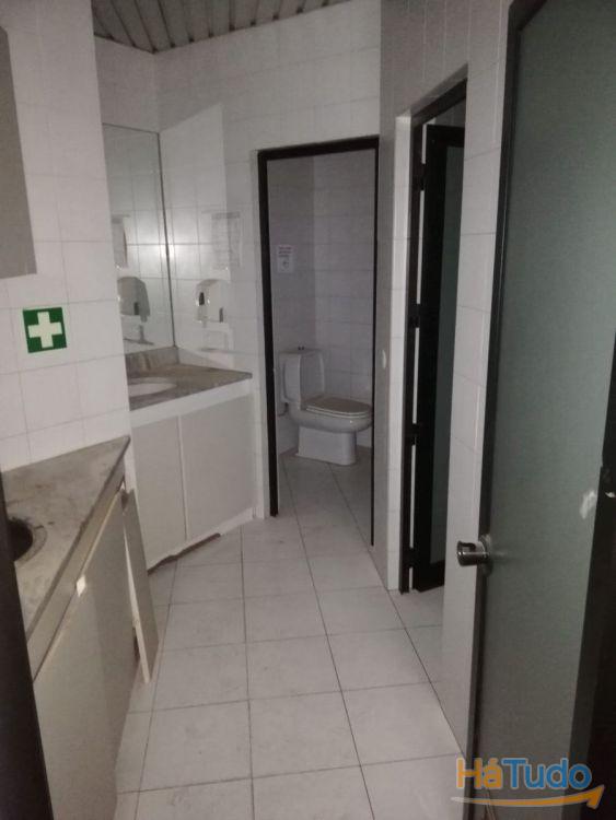 Loja na Rua da Constituição com 265 m2 Loja na Rua da Constituição com 265 m2