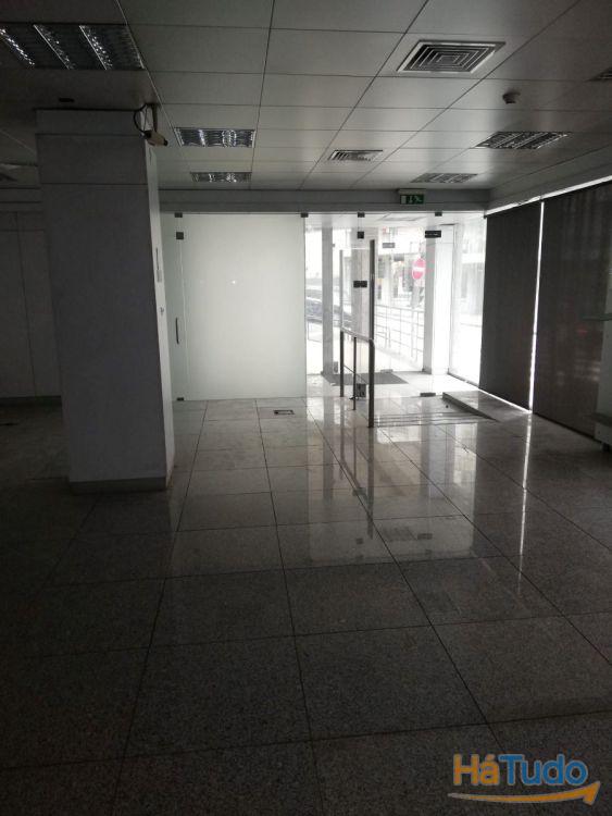 Loja na Rua da Constituição com 265 m2 Loja na Rua da Constituição com 265 m2