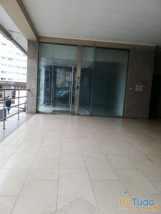 Loja na Rua da Constituição com 265 m2 Loja na Rua da Constituição com 265 m2