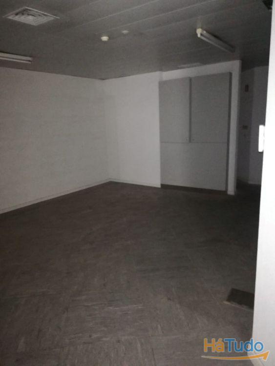 Loja na Rua da Constituição com 265 m2 Loja na Rua da Constituição com 265 m2