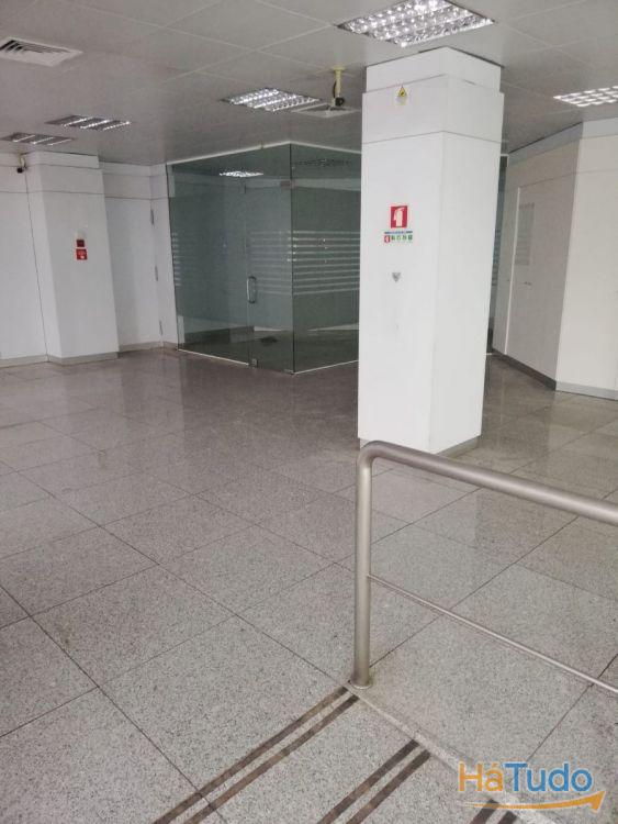 Loja na Rua da Constituição com 265 m2 Loja na Rua da Constituição com 265 m2