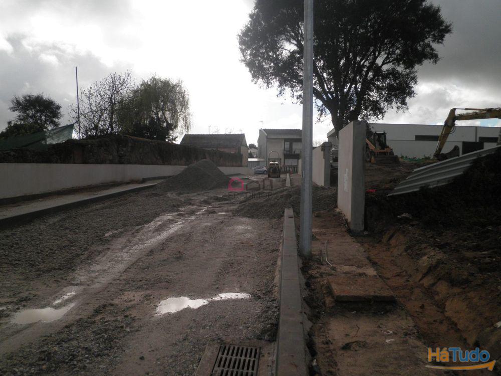 Terreno p/ construção-S. João da Madeira Terreno p/ construção-S. João da Madeira