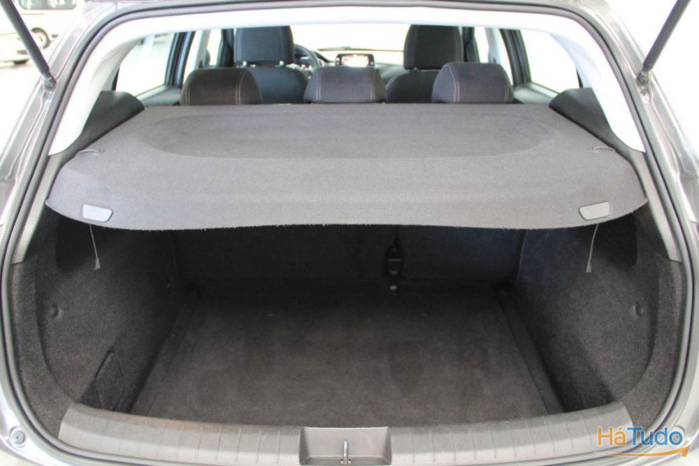 Fiat Tipo 1.3 M-Jet Lounge J17 Fiat Tipo 1.3 M-Jet Lounge J17