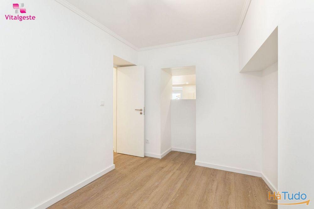 Moradia NOVA em Alpriate Moradia NOVA em Alpriate