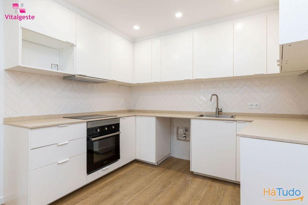 Moradia NOVA em Alpriate Moradia NOVA em Alpriate