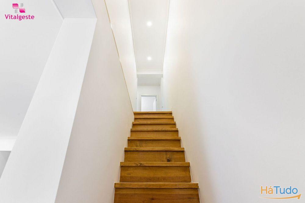 Moradia NOVA em Alpriate Moradia NOVA em Alpriate