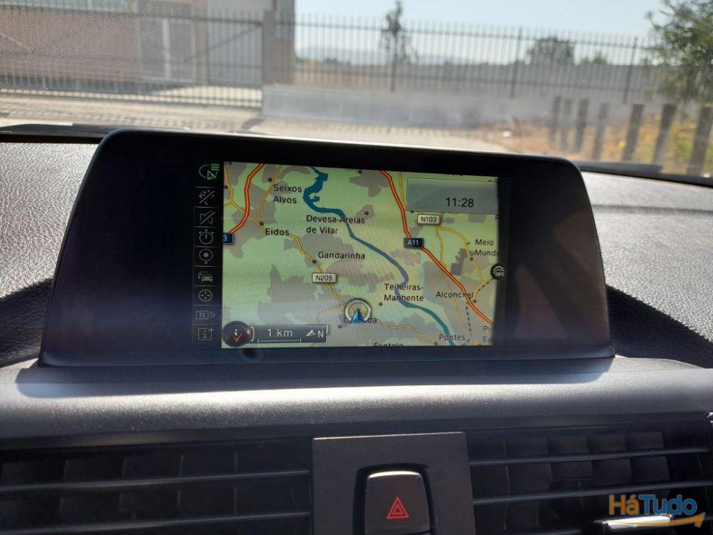 BMW 218 i Advantage BMW 218 i Advantage