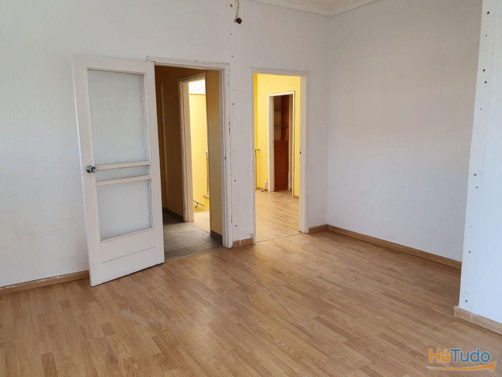 Prédio em propriedade horizontal Prédio em propriedade horizontal