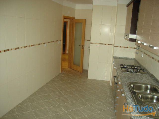 T2 ? Santa Marta Pinhal ? Estrear T2 ? Santa Marta Pinhal ? Estrear