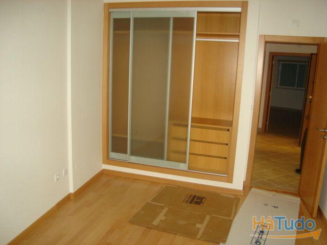 T2 ? Santa Marta Pinhal ? Estrear T2 ? Santa Marta Pinhal ? Estrear