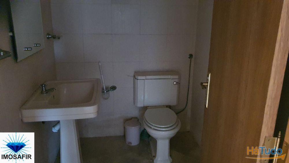 Moradia T6 em Alviobeira para Alojamento Local ou Habitação Própria Moradia T6 em Alviobeira para Alojamento Local ou Habitação Própria