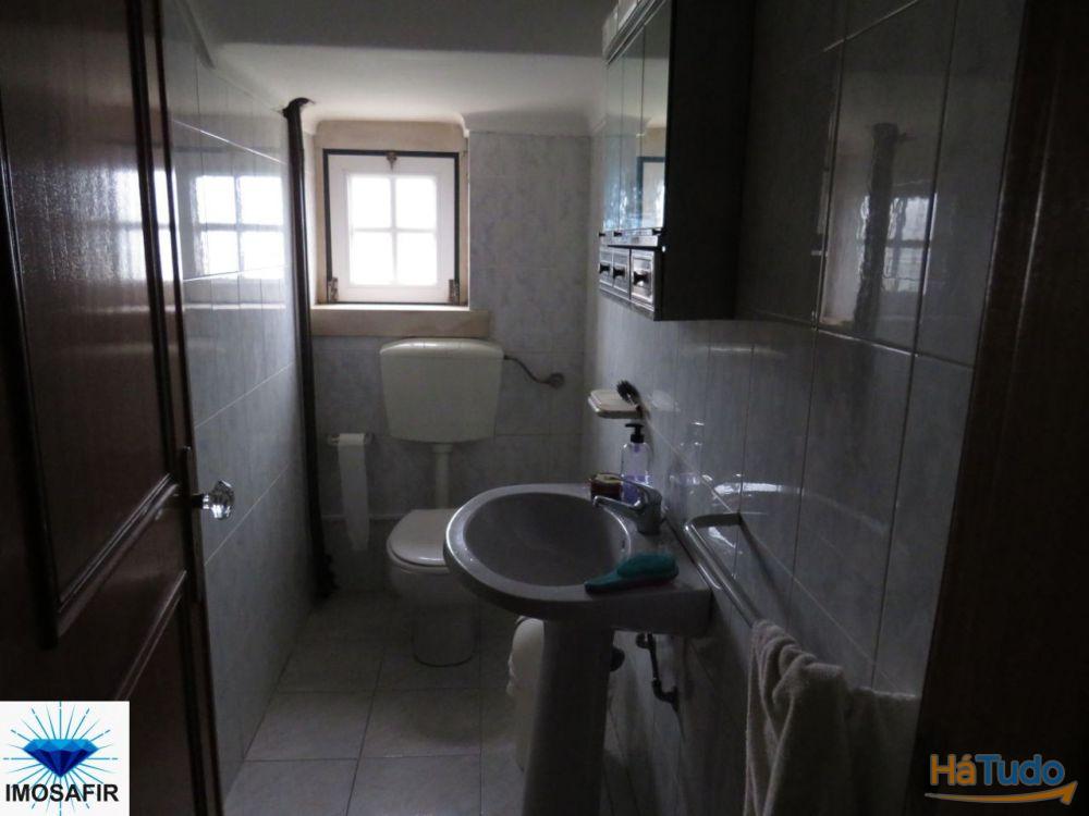 Moradia T6 em Alviobeira para Alojamento Local ou Habitação Própria Moradia T6 em Alviobeira para Alojamento Local ou Habitação Própria