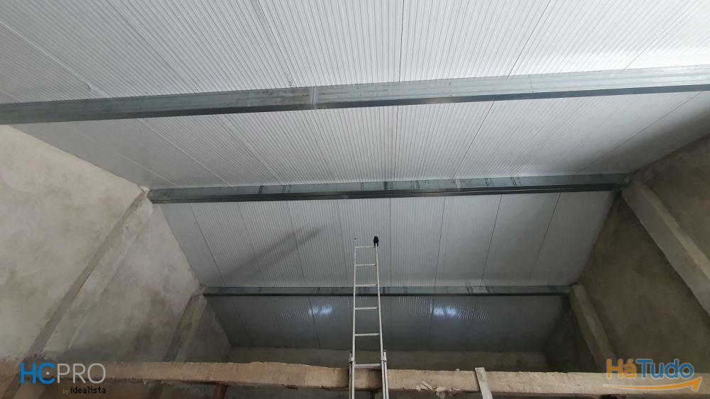 Encantadora Propriedade com 2 Moradias Tradicionais Encantadora Propriedade com 2 Moradias Tradicionais