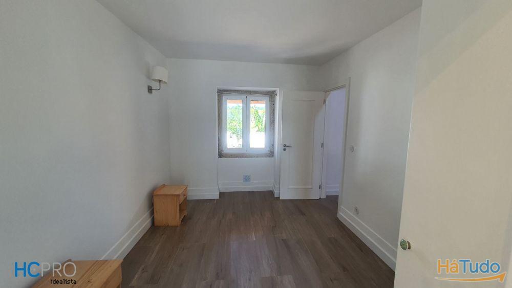 Encantadora Propriedade com 2 Moradias Tradicionais Encantadora Propriedade com 2 Moradias Tradicionais