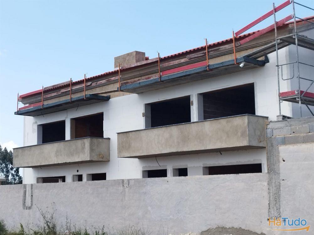 Moradia Geminada T4 - Em Construção - Esgueira, Aveiro Moradia Geminada T4 - Em Construção - Esgueira, Aveiro