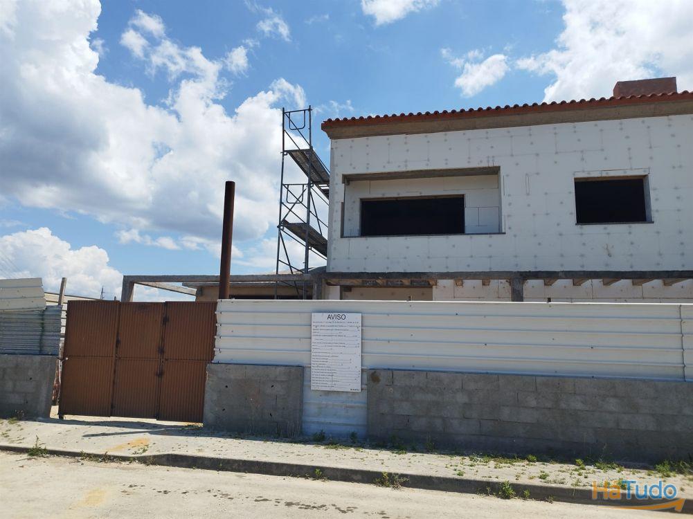 Moradia Geminada T4 - Em Construção - Esgueira, Aveiro Moradia Geminada T4 - Em Construção - Esgueira, Aveiro