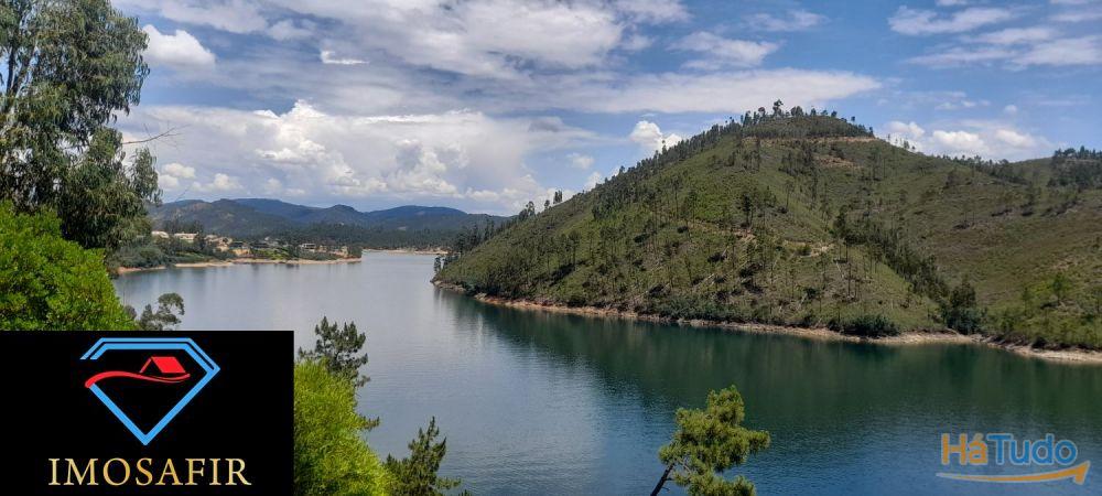 Terreno perto do Rio na Serra da Pombeira Terreno perto do Rio na Serra da Pombeira