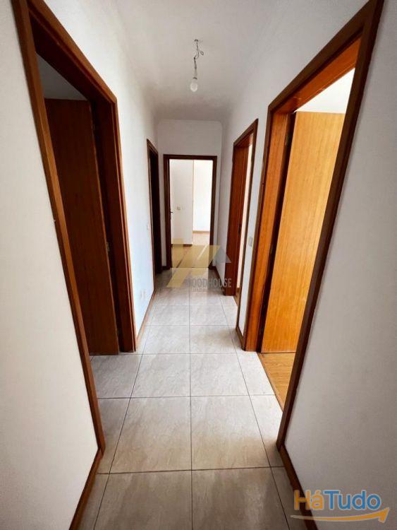 Apartamento T3 com boas áreas Apartamento T3 com boas áreas