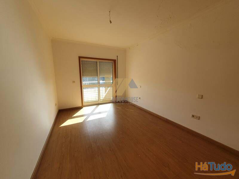 Apartamento T3 com boas áreas Apartamento T3 com boas áreas