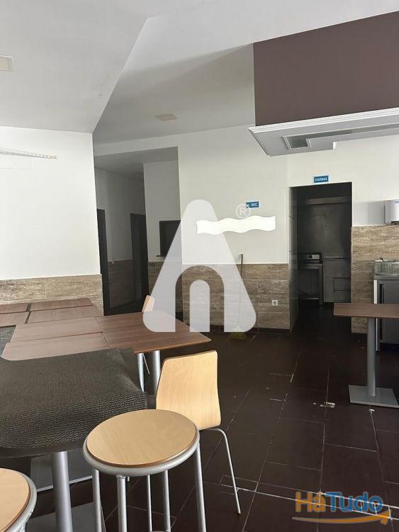 Loja, Espargo Santa Maria da Feira Loja, Espargo Santa Maria da Feira