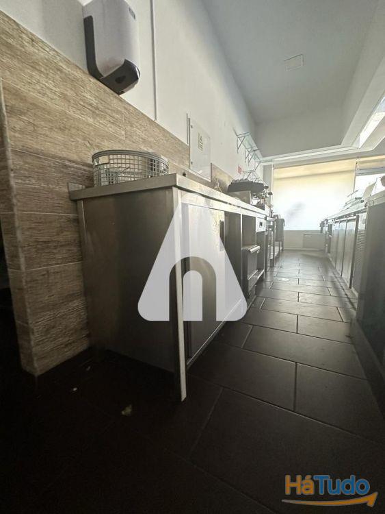 Loja, Espargo Santa Maria da Feira Loja, Espargo Santa Maria da Feira