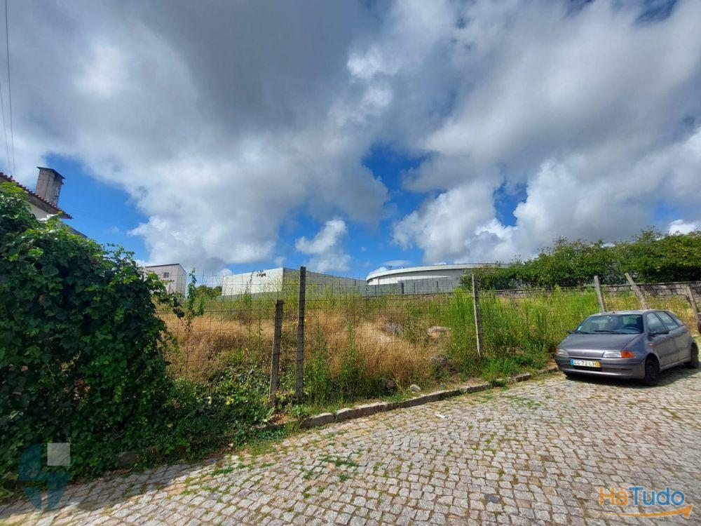 Terreno à Venda em Pedrouços- Maia Terreno à Venda em Pedrouços- Maia