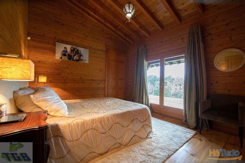 Quinta C/ 3 moradias Quinta C/ 3 moradias