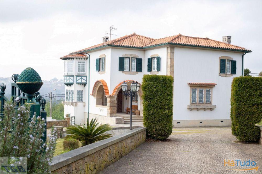 Quinta C/ 3 moradias Quinta C/ 3 moradias