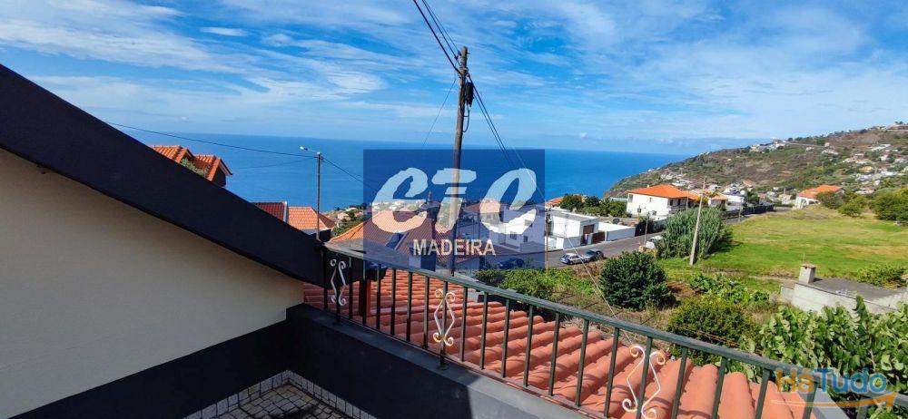 Beautiful sunny and sea view property in Arco da Calheta Beautiful sunny and sea view property in Arco da Calheta