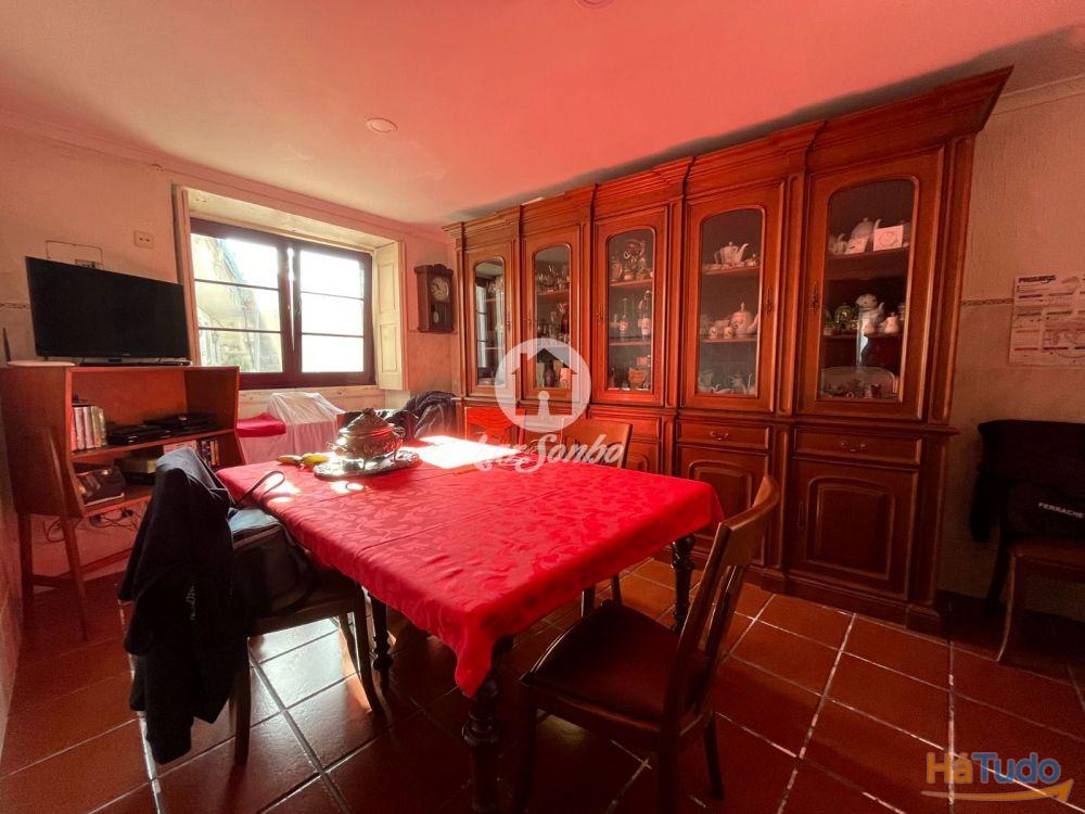 Moradia T4 c/ comércio inserida em terreno c/ 1479m2 em Amorim, Póvoa de Varzim! Moradia T4 c/ comércio inserida em terreno c/ 1479m2 em Amorim, Póvoa de Varzim!