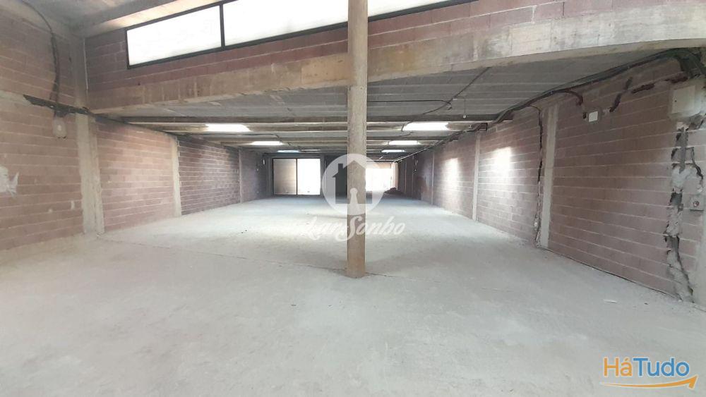 Loja NOVA no centro de Vila do Conde com 2 andares e 750m2 Loja NOVA no centro de Vila do Conde com 2 andares e 750m2