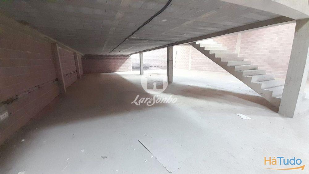 Loja NOVA no centro de Vila do Conde com 2 andares e 750m2 Loja NOVA no centro de Vila do Conde com 2 andares e 750m2