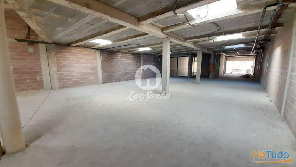 Loja NOVA no centro de Vila do Conde com 2 andares e 750m2 Loja NOVA no centro de Vila do Conde com 2 andares e 750m2