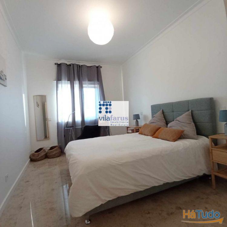 T1+1 em codomínio fechado com piscina e jardins T1+1 em codomínio fechado com piscina e jardins