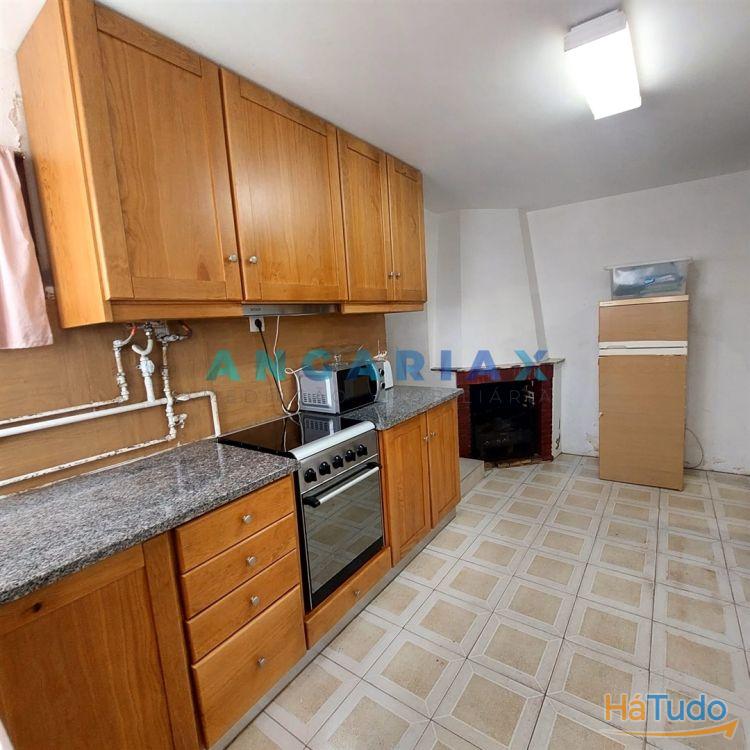 ANG966 - Moradia T3 para Venda em Calvaria de Cima, Porto de M�s.