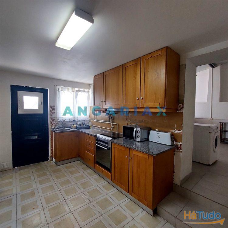 ANG966 - Moradia T3 para Venda em Calvaria de Cima, Porto de M�s.