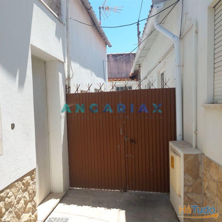 ANG966 - Moradia T3 para Venda em Calvaria de Cima, Porto de M�s.