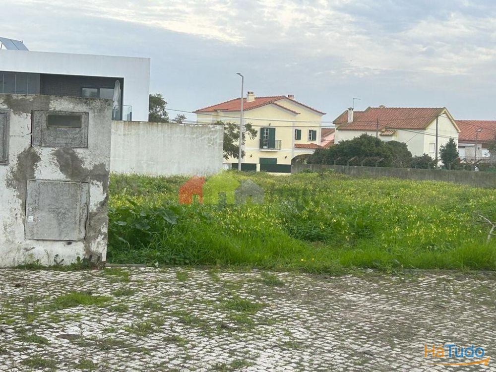Terreno Urbano ? Santo Antnio da Charneca - Barreiro