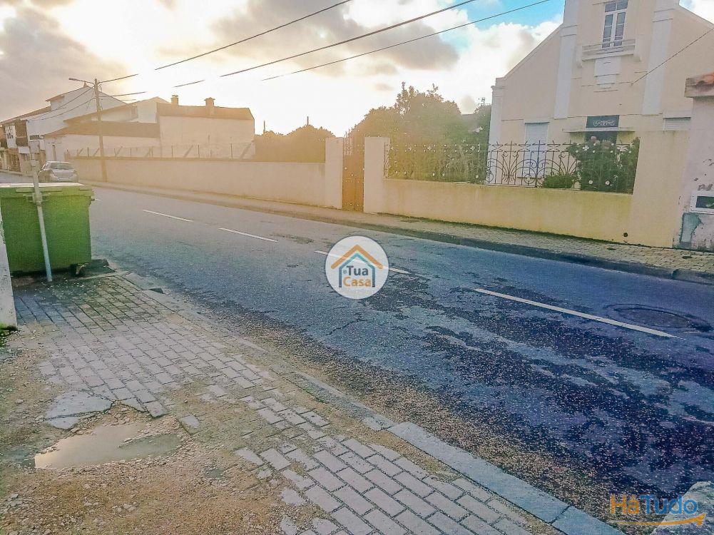 Terreno Urbano com Projeto em lhavo, prximo  Vista Alegre