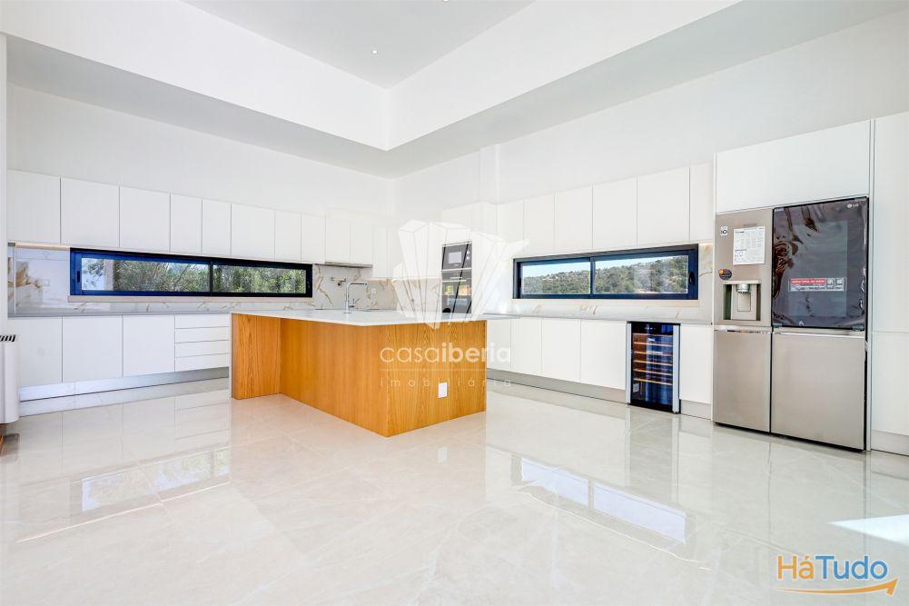 4 Quartos - Moradia - Loulé 4 Quartos - Moradia - Loulé