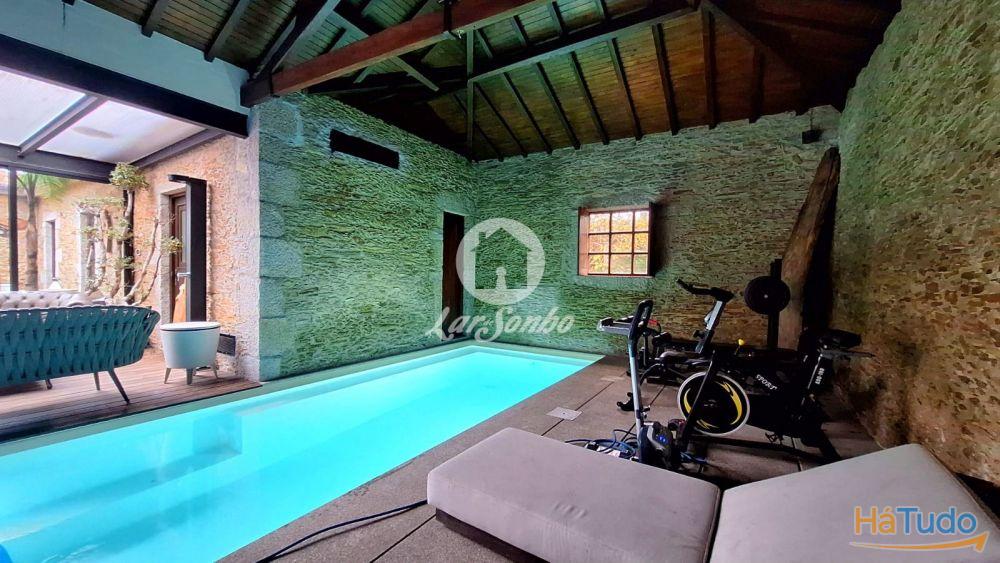 Moradia T4 individual c/ nova, com piscina interior em Balazar, Póvoa de Varzim Moradia T4 individual c/ nova, com piscina interior em Balazar, Póvoa de Varzim