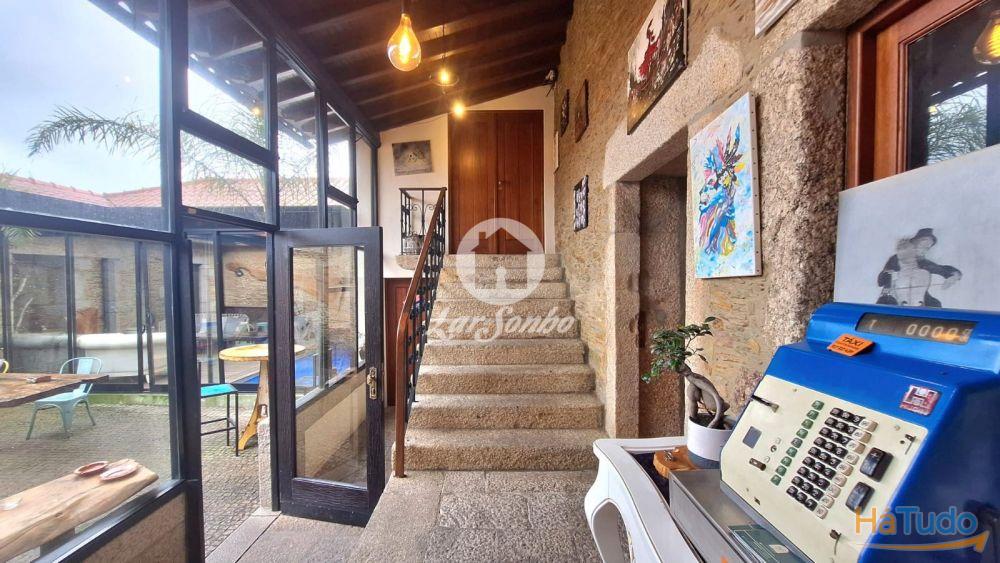 Moradia T4 individual c/ nova, com piscina interior em Balazar, Póvoa de Varzim Moradia T4 individual c/ nova, com piscina interior em Balazar, Póvoa de Varzim