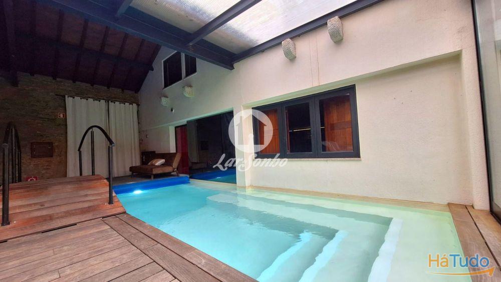 Moradia T4 individual c/ nova, com piscina interior em Balazar, Póvoa de Varzim Moradia T4 individual c/ nova, com piscina interior em Balazar, Póvoa de Varzim