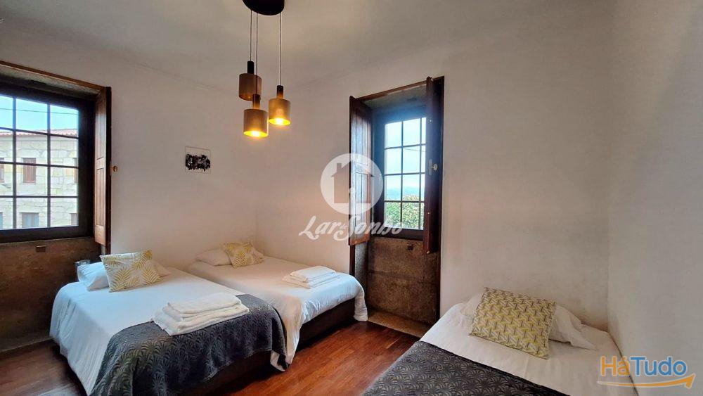 Moradia T4 individual c/ nova, com piscina interior em Balazar, Póvoa de Varzim Moradia T4 individual c/ nova, com piscina interior em Balazar, Póvoa de Varzim