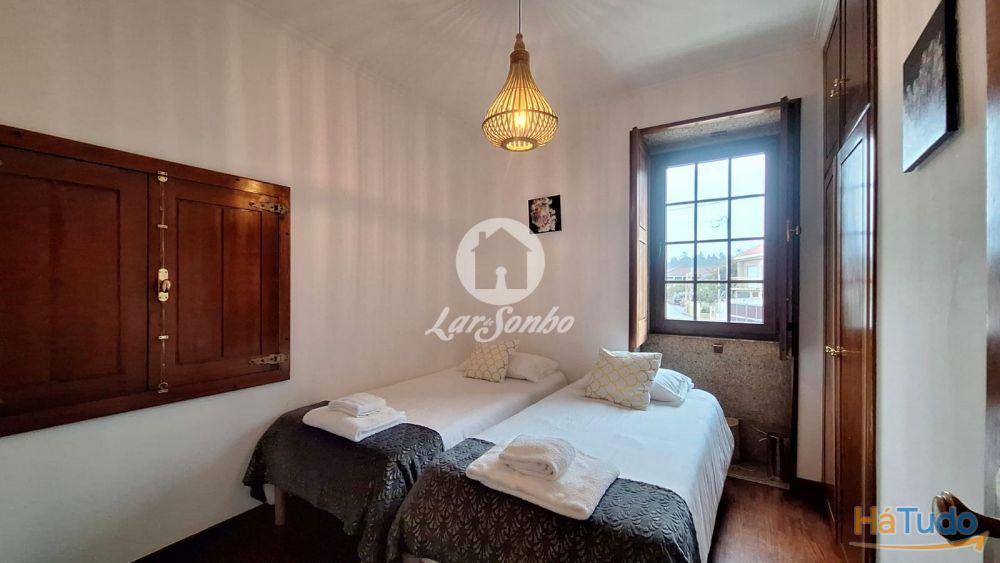 Moradia T4 individual c/ nova, com piscina interior em Balazar, Póvoa de Varzim Moradia T4 individual c/ nova, com piscina interior em Balazar, Póvoa de Varzim