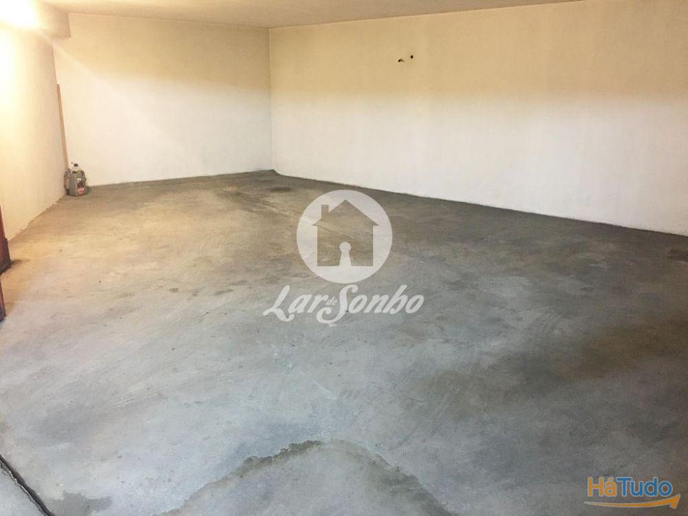 Garagem Fechada p/ 3 carros a 800m da praia da Póvoa de Varzim - ARRENDA! Garagem Fechada p/ 3 carros a 800m da praia da Póvoa de Varzim - ARRENDA!